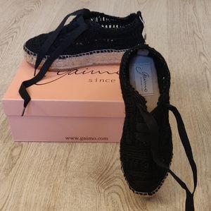 Gaimo, hand made in Spain Black Espadrilles